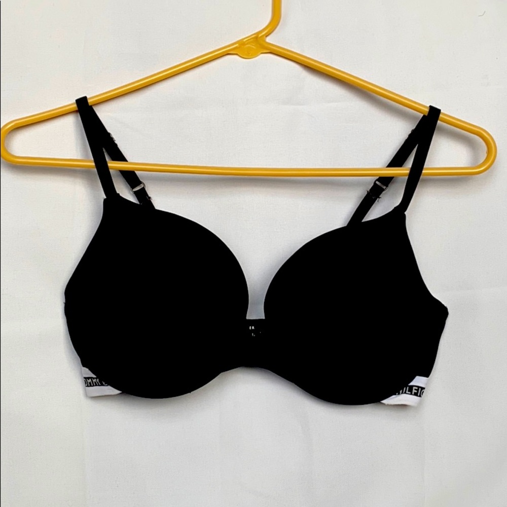 TOMMY HILFIGER black bra 34D